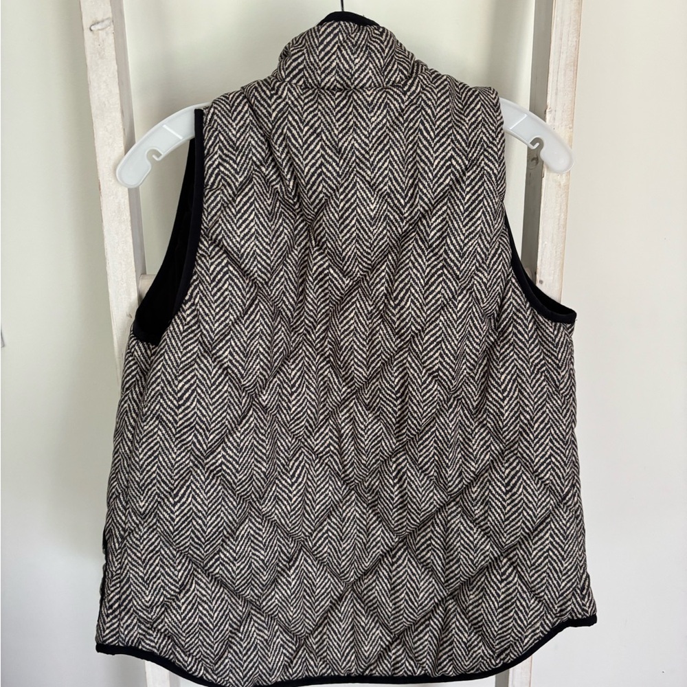 J. Crew Black and White Quilted Vest with Diamond Stitching - Picture 3 of 3